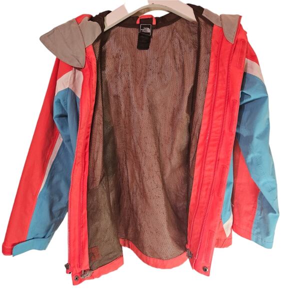 The North Face Hyvent retro hooded jacket. Size  youth 14/16 - Picture 3 of 7